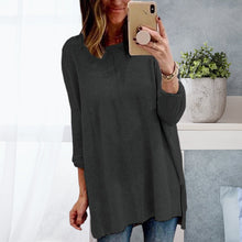 Laden Sie das Bild in den Galerie-Viewer, Langärmeliges T-Shirt mit Rundhalsausschnitt