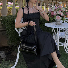 Laden Sie das Bild in den Galerie-Viewer, Rückenfreies schmales Strapskleid