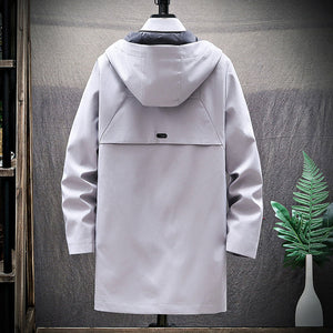Mittellanger Trenchcoat mit Kapuze