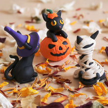 Laden Sie das Bild in den Galerie-Viewer, Halloween-Katze mit kreativer Persönlichkeit