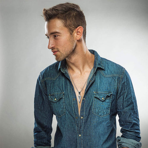 Kreative Herrenhalskette aus Legierung mit Speerspitze