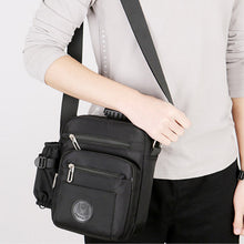 Laden Sie das Bild in den Galerie-Viewer, Multifunktionale Umhängetasche aus Nylon mit mehreren Fächern