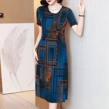 Laden Sie das Bild in den Galerie-Viewer, Modisches Lässiges Bedrucktes Damenkleid mit Rundhalsausschnitt