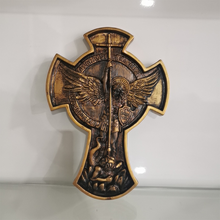 Laden Sie das Bild in den Galerie-Viewer, Statue des Erzengels Michael