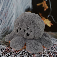 Laden Sie das Bild in den Galerie-Viewer, Reversibles Kürbislaternen-Plüschtier