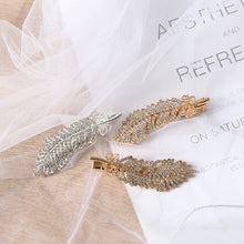 Laden Sie das Bild in den Galerie-Viewer, Diamant Feder Haarspange