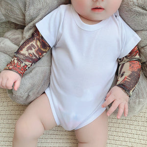 Gefälschtes zweiteiliges Langarm-T-Shirt mit Blumenarm