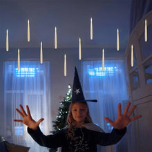 Laden Sie das Bild in den Galerie-Viewer, Fantasiekerze mit Zauberstab-Fernbedienung