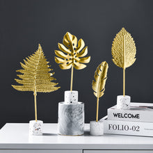 Laden Sie das Bild in den Galerie-Viewer, Goldener Blatt Schmuck