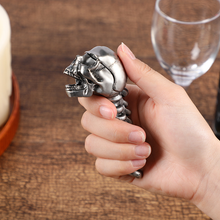 Laden Sie das Bild in den Galerie-Viewer, Totenkopf-Bieröffner