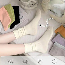 Laden Sie das Bild in den Galerie-Viewer, Einfarbige Socken für Mädchen