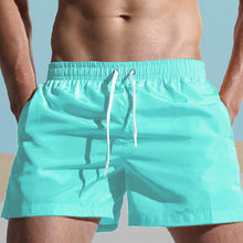 Laden Sie das Bild in den Galerie-Viewer, Einfarbige Strandshorts für Herren