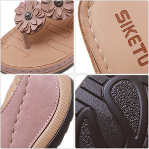 Leichte Blumensandalen für Damen