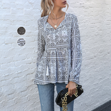 Laden Sie das Bild in den Galerie-Viewer, Langärmliges Bedrucktes Damenhemd mit V-Ausschnitt und Fransen