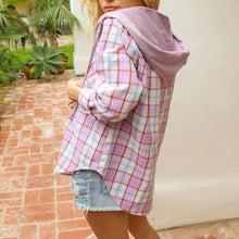 Laden Sie das Bild in den Galerie-Viewer, Geknöpfte Freizeithemdjacke mit Kapuze