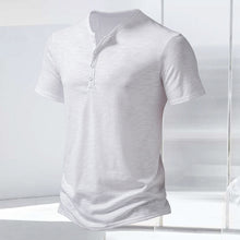 Laden Sie das Bild in den Galerie-Viewer, T-Shirt mit Henley-Kragen aus geflammter Baumwolle