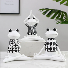 Laden Sie das Bild in den Galerie-Viewer, Yoga-Frosch-Ornament aus Harz