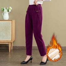 Laden Sie das Bild in den Galerie-Viewer, Einfarbige Lockere Samthose für Damen