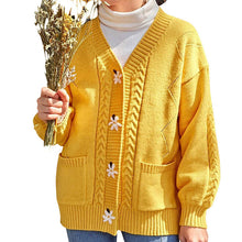 Laden Sie das Bild in den Galerie-Viewer, Langärmliger Blumenpullover mit V-Ausschnitt