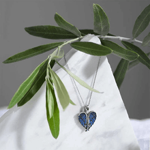 Laden Sie das Bild in den Galerie-Viewer, Herz &amp; Engelsflügel Halskette mit Anhänger