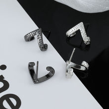 Laden Sie das Bild in den Galerie-Viewer, Modische Ohrstecker für Herren