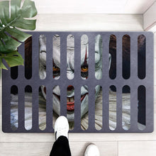 Laden Sie das Bild in den Galerie-Viewer, Halloween Halluzination Fußmatte