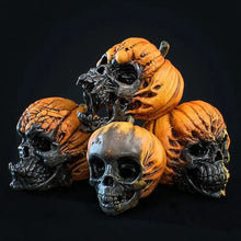 Laden Sie das Bild in den Galerie-Viewer, Halloween-Dekorationen - Böser Kürbisschädel