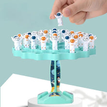 Laden Sie das Bild in den Galerie-Viewer, Balance Astronaut Brettspiel