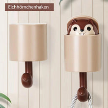 Laden Sie das Bild in den Galerie-Viewer, Magischer süßer Eichhörnchenhaken