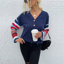 Laden Sie das Bild in den Galerie-Viewer, Damen T-Shirt mit V-Ausschnitt und gestreiften Ärmeln