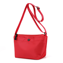 Laden Sie das Bild in den Galerie-Viewer, Elegante Knödeltasche