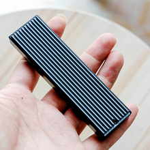 Laden Sie das Bild in den Galerie-Viewer, 2TB externe ultraschnelle mobile SSD aus Aluminium