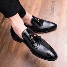Laden Sie das Bild in den Galerie-Viewer, Goldene Oxford-Schuhe für Herren