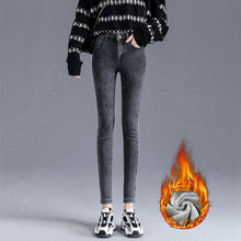 Laden Sie das Bild in den Galerie-Viewer, Thermo-Jeans mit Fleecefutter für Damen