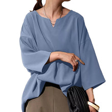 Laden Sie das Bild in den Galerie-Viewer, Literarisches Retro-Top mit V-Ausschnitt