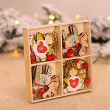 Laden Sie das Bild in den Galerie-Viewer, Weihnachtsschmuck aus Holz (12 Stück)