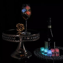 Laden Sie das Bild in den Galerie-Viewer, LED Eiswürfellicht(12 Stück)