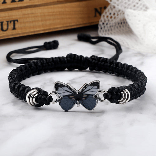 Armband mit Schmetterlingsanhänger