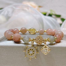 Laden Sie das Bild in den Galerie-Viewer, Sunstone Boot Helm Armband