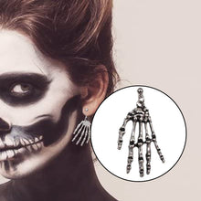 Laden Sie das Bild in den Galerie-Viewer, Asymmetrische Totenkopf-Hand-Ohrringe für Damen