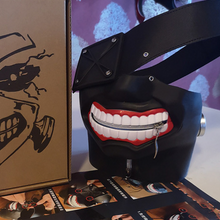 Laden Sie das Bild in den Galerie-Viewer, Neuer dreidimensionaler anime Maske