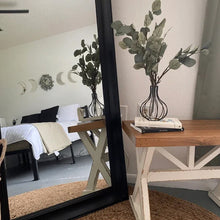 Laden Sie das Bild in den Galerie-Viewer, Moderne Minimalistische Durchbrochene Dekorative Vase