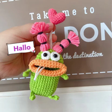 Laden Sie das Bild in den Galerie-Viewer, Handgemachte Schlüsseletui