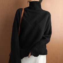 Laden Sie das Bild in den Galerie-Viewer, Einfarbiger Locker Gestrickter Pullover