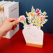 Laden Sie das Bild in den Galerie-Viewer, 2024 Blühende Blumen Tischkalender