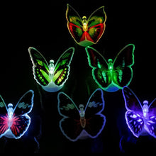 Laden Sie das Bild in den Galerie-Viewer, Leuchtender Schmetterling Wandaufkleber