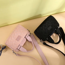Laden Sie das Bild in den Galerie-Viewer, Modische Geprägte Leichte Segeltuchtasche