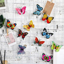 Laden Sie das Bild in den Galerie-Viewer, Leuchtender Schmetterling Wandaufkleber