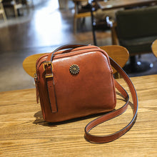 Laden Sie das Bild in den Galerie-Viewer, 2022 Sommer neue kleine quadratische Tasche aus Ölleder