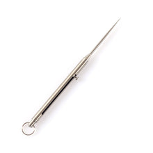 Laden Sie das Bild in den Galerie-Viewer, Einziehbarer Zahnstocher aus Titan